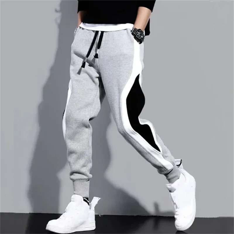 Maxflow - Comfortabele Sportbroek met Contrasterende Strepen - Joggingbroek Heren