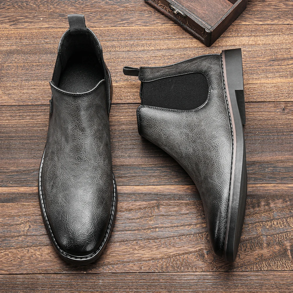 Bravonn - Chelsea Boots Heren met Glanzende Afwerking en Elastische Zijkanten