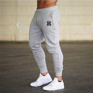 James™ winddichte heren joggingbroek met logoprint