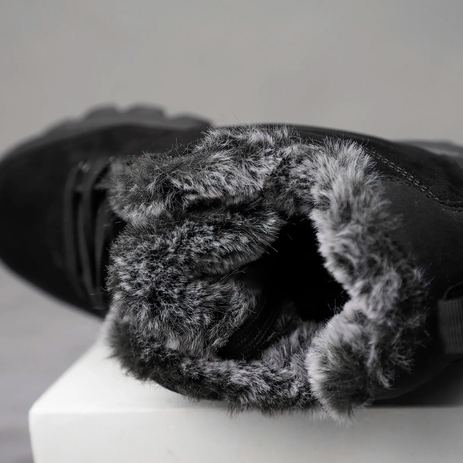 DopeStride™ zwarte bont lichtgewicht zachte winterschoenen